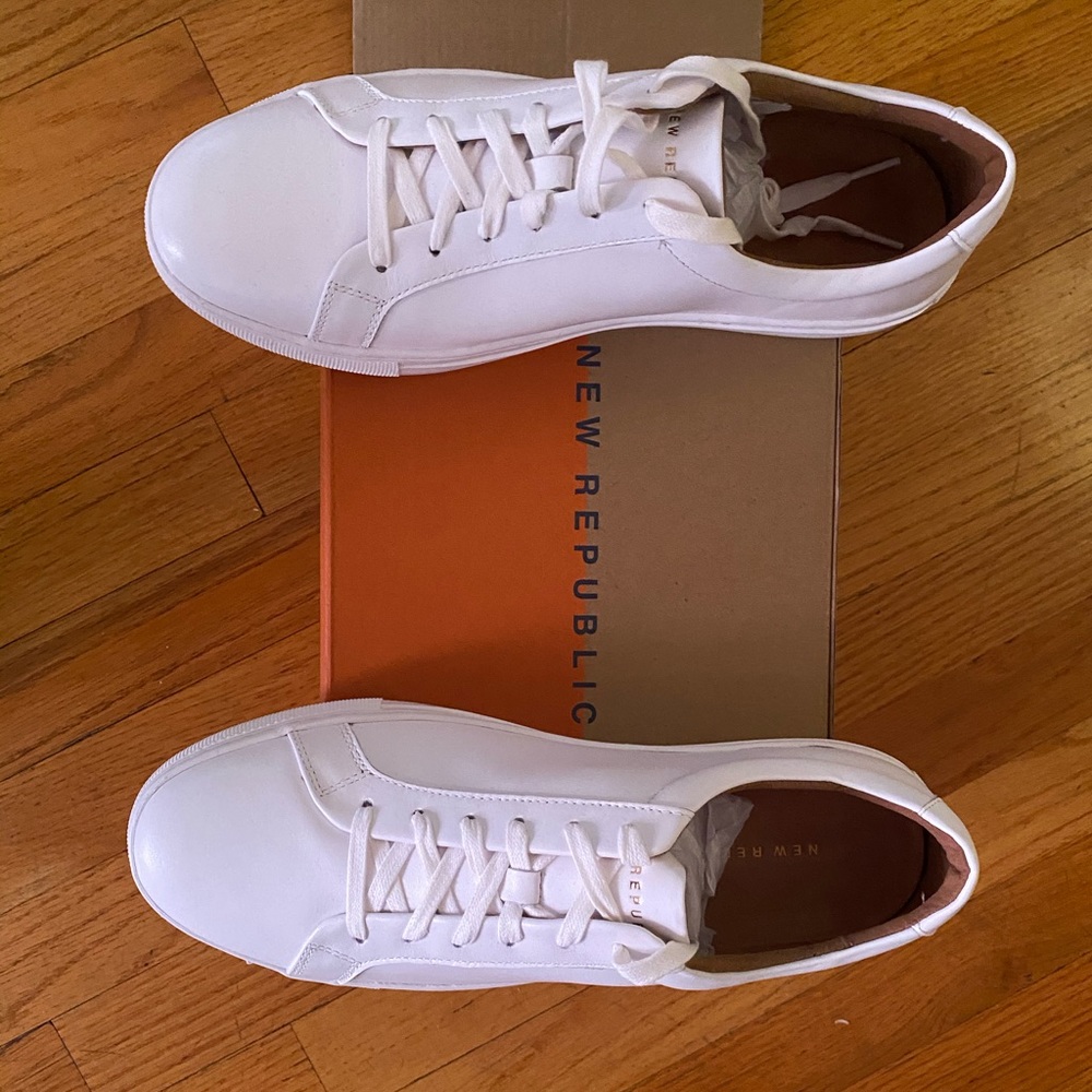 Kurt Leather Sneaker by New Republic